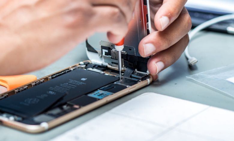 Get Your iPhone Fixed at Your Home