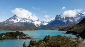 https://notipostingt.com/2022/04/13/4-lugares-que-debes-visitar-en-chile/